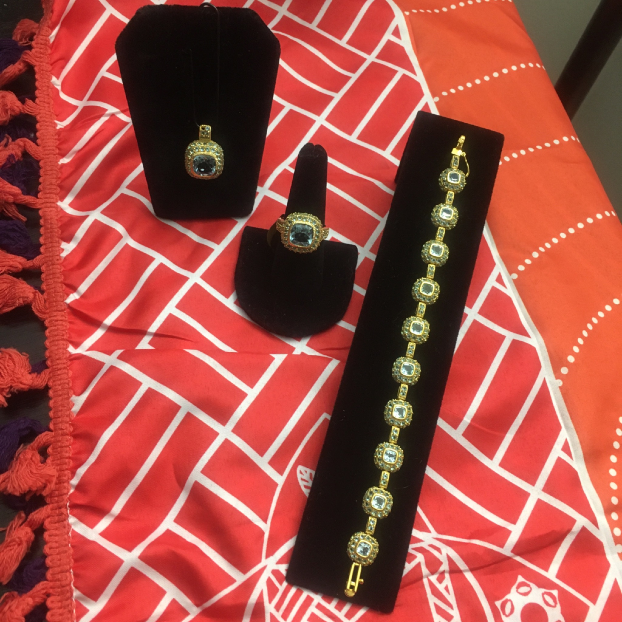 925 Silver Goldplated Ring Pendant Bracelet Set 265$